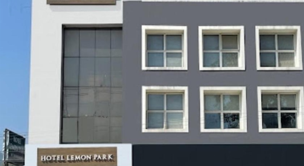 Lemon Park Hotel Main image