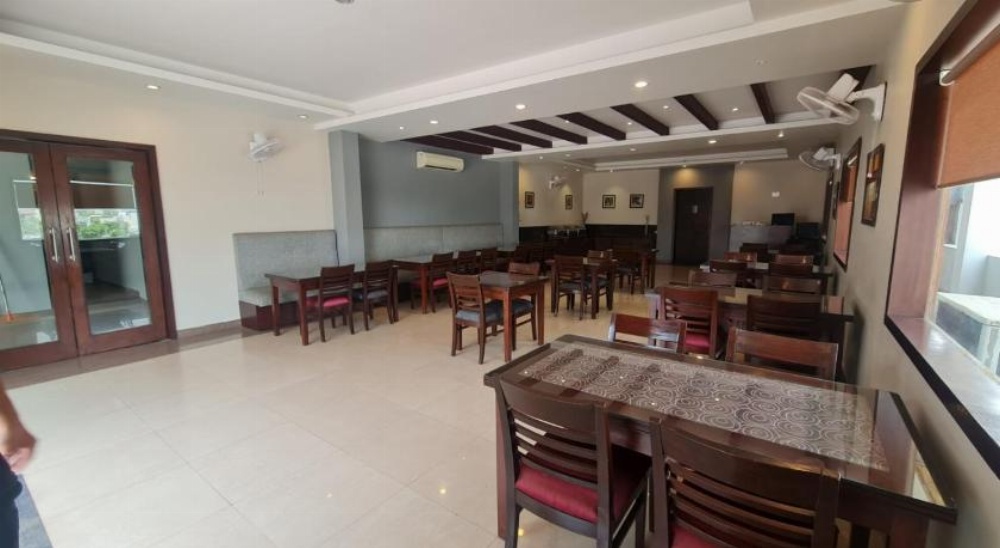 Lemon Park Hotel